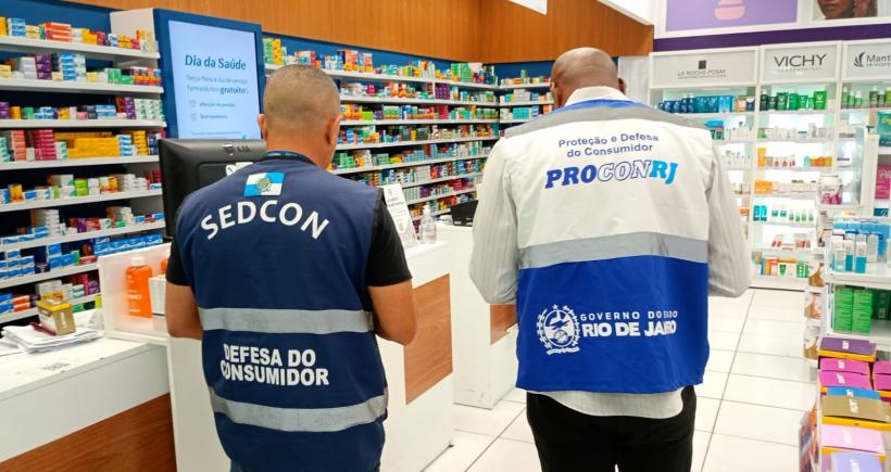 fiscalização em farmácias e mercados 