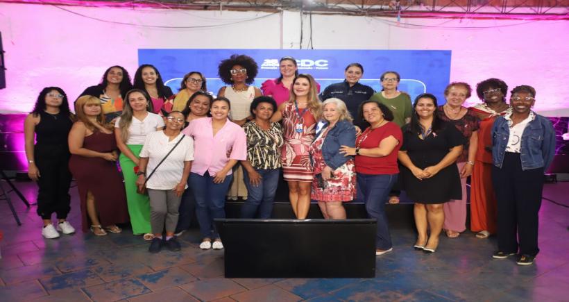 Encontro mulheres que lideram 