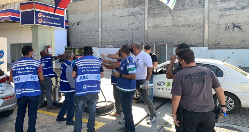 Ação conjunta da ANP, Procon-RJ, Polícia Civil, INMETRO e IPEM lacra 17 bicos de combustíveis