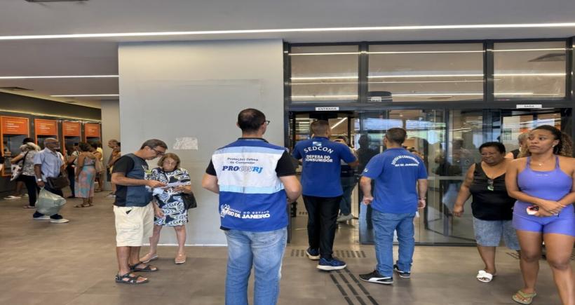 fiscais em bancos em sg