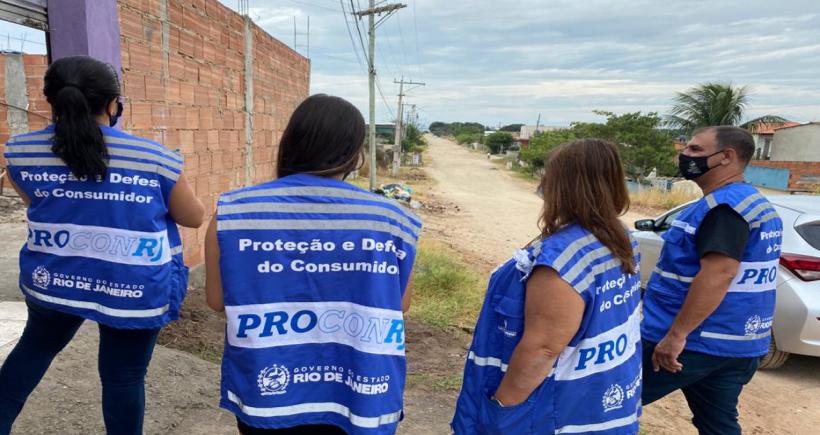 Procon-RJ faz ato sancionatório contra Enel por irregularidades encontradas em Arraial do Cabo