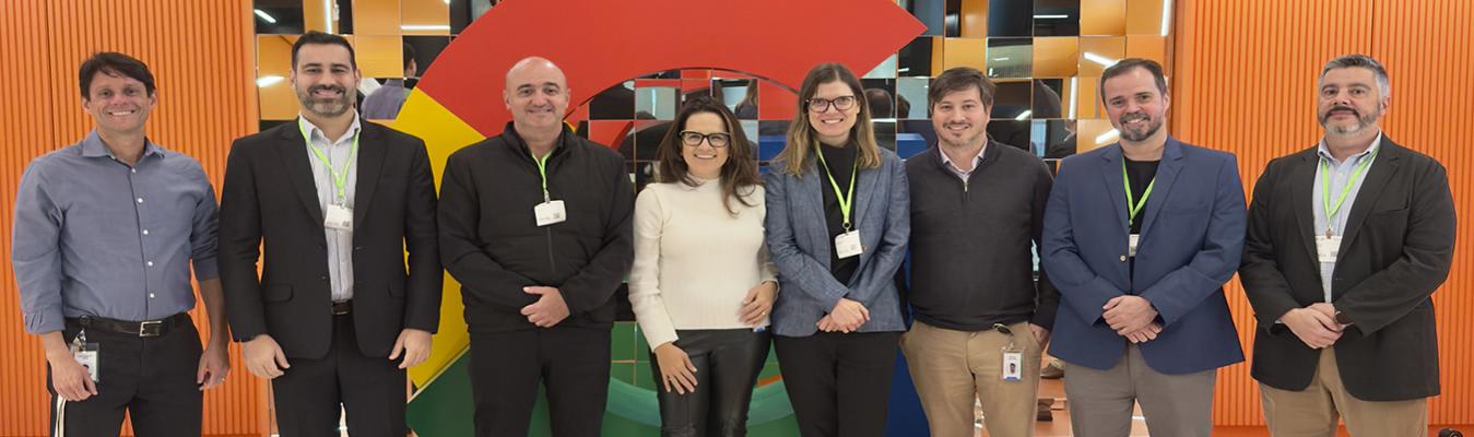 Secretaria de Transformação Digital e PRODERJ visitam escritório do Google