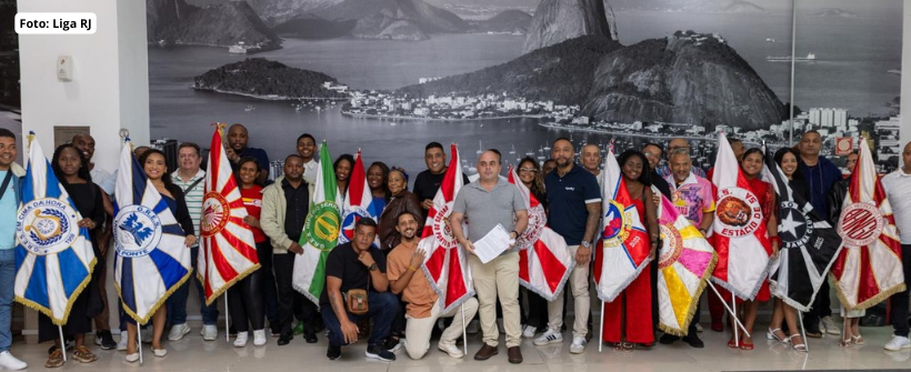 Em ato, agremiações da Série Ouro cobram isonomia no Carnaval 2026 e pedem atuação firme da Riotur   A Liga RJ, entidade que representa as 15 escolas de samba da Série Ouro do Carnaval do Rio de Janeiro, realizou um ato público na tarde desta quinta-feira (22), na Cidade Nova, e encaminhou um extenso ofício à Riotur solicitando providências urgentes para garantir a legalidade, a isonomia e o bom andamento do Carnaval 2026. Em frente à sede do órgão, as agremiações reforçaram que confiam, apoiam e respeitam 