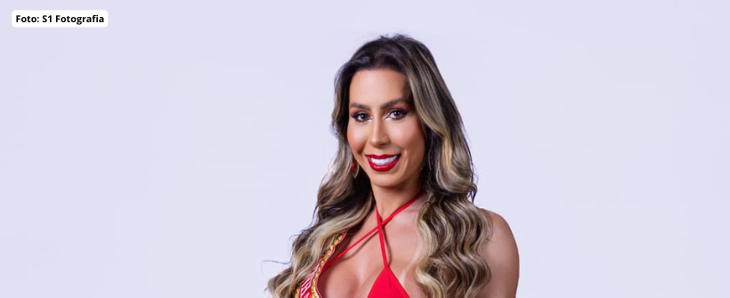 Patrícia Souza será coroada Rainha do Vigário Geral nesta sexta na Sapucaí  Após um mês de dedicação intensa, Patrícia Souza vive a contagem regressiva para sua coroação oficial como Rainha da bateria "Swing Puro". O evento acontece amanhã, 23 de janeiro, durante o ensaio técnico da Acadêmicos do Vigário Geral na Marquês de Sapucaí.  Diferente de uma estreante comum, Patrícia chega ao posto com forte entrosamento. Ao longo de janeiro, a Rainha marcou presença constante nos treinos de rua, com destaque para 