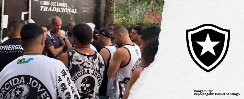 Organizada do Botafogo volta a protestar no CT Lonier