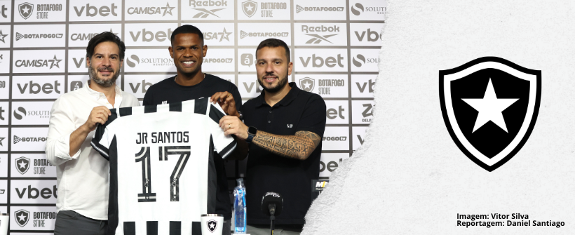 Júnior Santos é apresentado e se coloca à disposição de Anselmi para reestrear pelo Botafogo