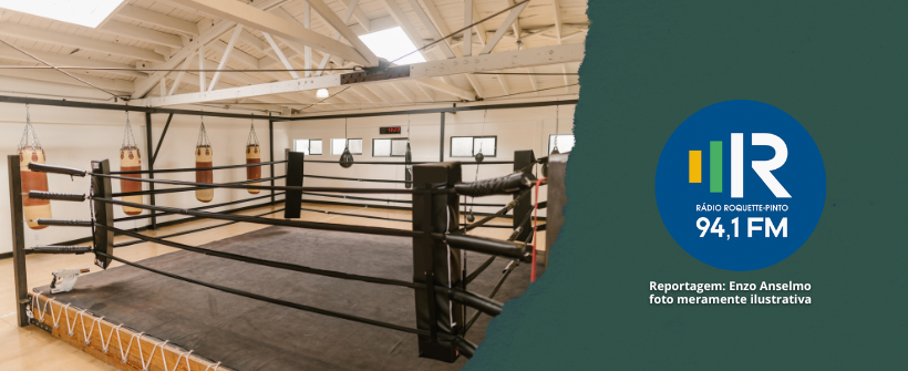 Dilacerada: Lutador tem orelha rasgada em disputa de boxe sem luvas