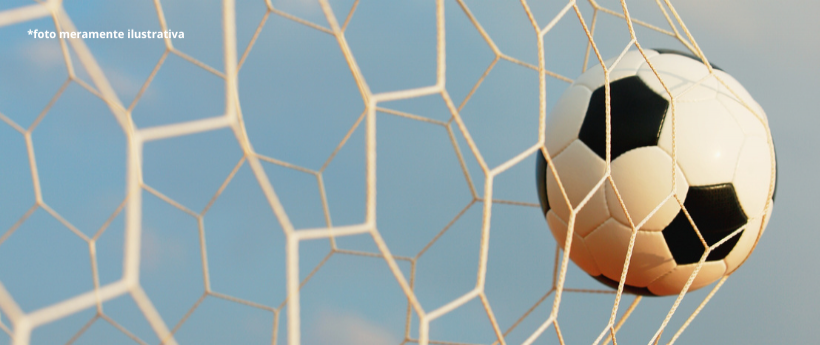 Vasco e Fluminense duelam pela semifinal da Copa do Brasil