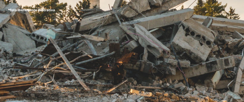 Motorista morre após passarela desabar na BR-116