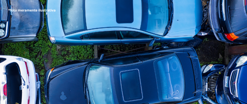 Itaperuna remove veículos abandonados das ruas