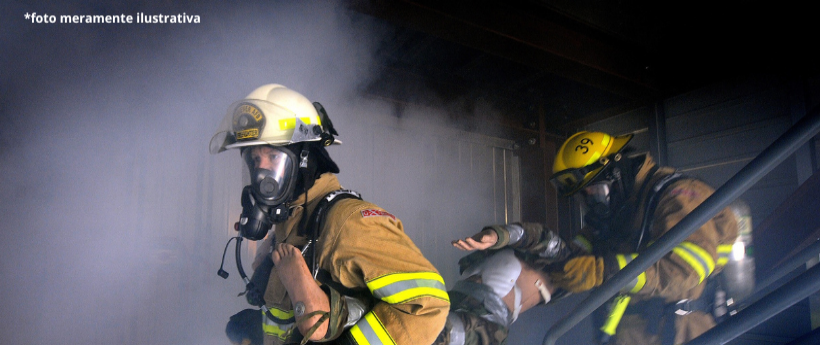 Corpo de Bombeiros Abre Inscrições para Curso de Formação de Oficiais  O Corpo de Bombeiros do Estado do Rio de Janeiro vai abrir inscrições para o curso de formação de oficiais. O período de inscrição será de 6 a 18 de janeiro de 2026.  O concurso oferece 50 vagas para o cargo de Oficial Combatente, responsável por liderar equipes, coordenar operações e planejar ações estratégicas de prevenção e resposta a emergências em todo o estado.  Para participar, os candidatos devem ter nacionalidade brasileira, est