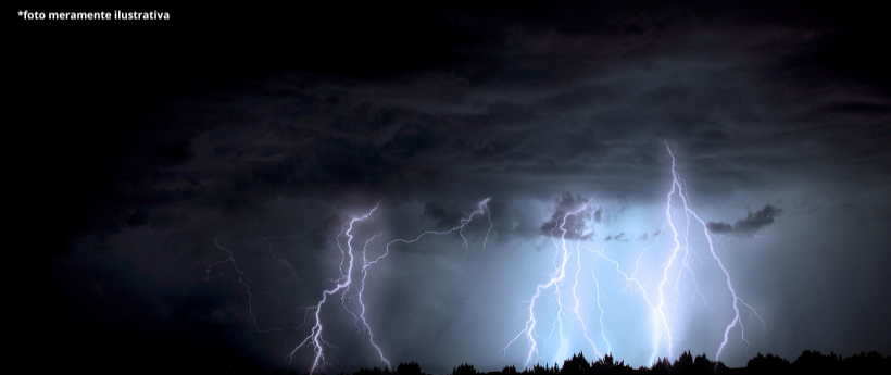 Instituto Nacional de Meteorologia emite aviso de severidade "perigo" para mais de 60 municípios fluminenses com previsão de chuvas fortes e ventos intensos.