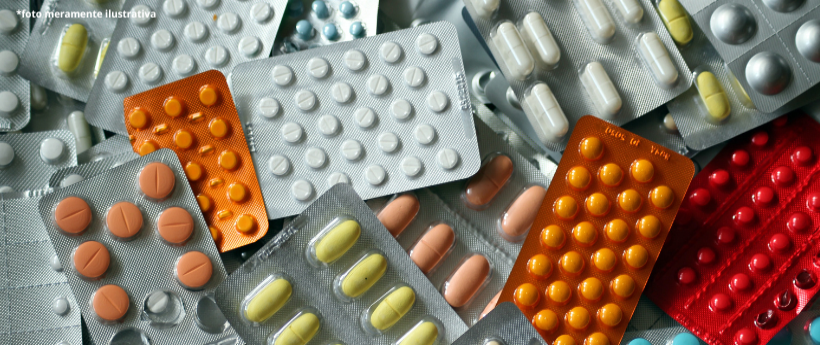 Farmacêuticos poderão prescrever medicamentos com receita a partir de abril