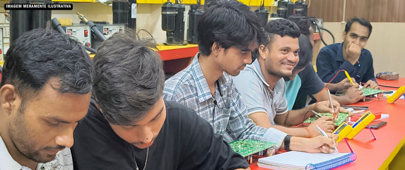 Rocinha recebe inscrições para capacitação profissional gratuita do Senac