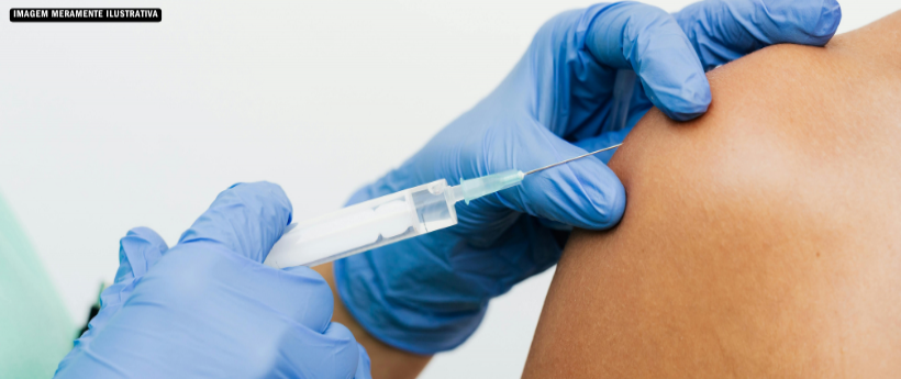 Aproveite a viagem: vacinação para passageiros no Terminal Gentileza vai até às 16h