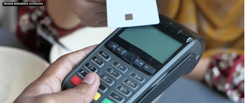 Homem é preso por aplicar “golpe da maquininha” em turista e causar prejuízo de R$ 10 mil