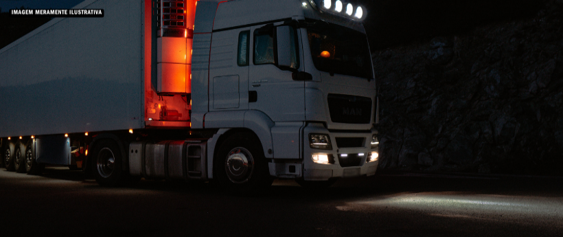 Operação com carretas acontece na madrugada desta quarta (08) na Serra de Petrópolis