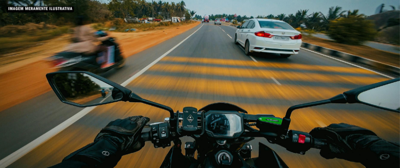 Detran RJ e CBMERJ realizam ação educativa para conscientizar motociclistas