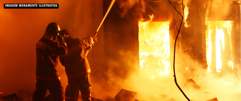 Incêndio em Vargem Grande é controlado após quase 9 horas de combate