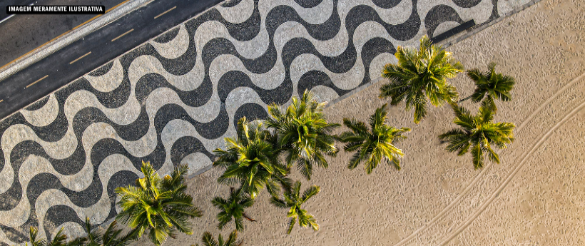 Copacabana terá arena com shows gratuitos e transmissão dos desfiles da Sapucaí