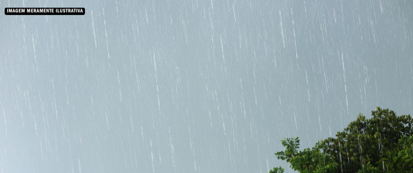 O Governo do Estado do Rio de Janeiro envia materiais de assistência para os locais afetados pelas fortes chuvas