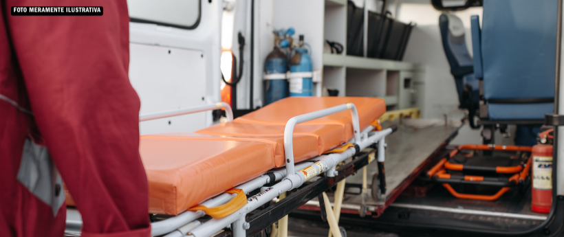 Ambulância é incendiada durante atendimento a paciente em surto psiquiátrico em São Gonçalo