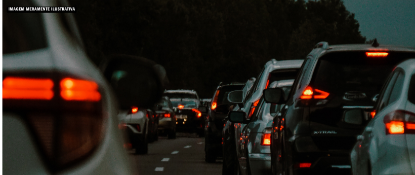 Trânsito na Avenida Niemeyer é liberado