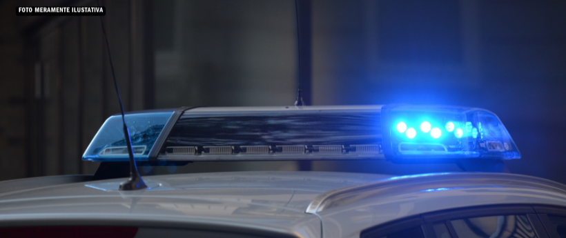 Polícia Civil apreende 10 toneladas de material irregular em ferro-velho clandestino na Zona Norte