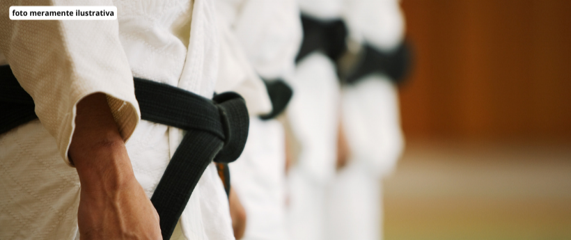 Com apoio do Bolsa Atleta RJ, Manuela Maia conquista o Troféu Brasil de Judô Sênior e garante vaga na Seleção Brasileira A judoca Manuela Maia, atleta contemplada pelo programa Bolsa Atleta RJ, conquistou o título do Troféu Brasil de Judô Sênior, principal competição interclubes do judô nacional e uma das mais importantes portas de acesso para a Seleção Brasileira adulta. Com a vitória, Manuela passa a integrar a Seleção Brasileira nas categorias Sub-18, Sub-21 e adulto. A disputa reúne os principais atleta