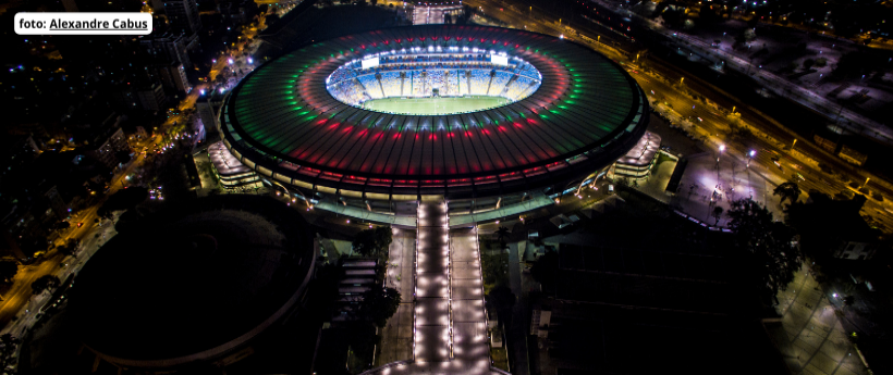 A CET-Rio implantará uma operação de trânsito, amanhã (18), para o clássico entre Vasco e Fluminense, às 21h30, no Maracanã, pelo Campeonato Brasileiro.// As interdições ao tráfego de veículos na região começam a partir das 18h30 e vão até uma e meia da manhã de quinta (19).// Além dos locais regulamentados com proibição de estacionamento, outras vias também estarão restritas a partir das 10h.// Agentes da CET-Rio e apoiadores vão orientar o trânsito.// A operação contará, ainda, com 13 painéis de mensagens