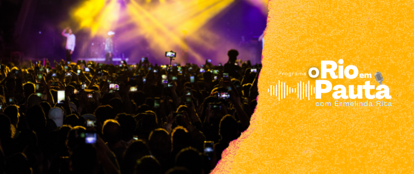 O cantor e compositor Ito Melodia faz o esquenta do Carnaval no teatro Rival Petrobras