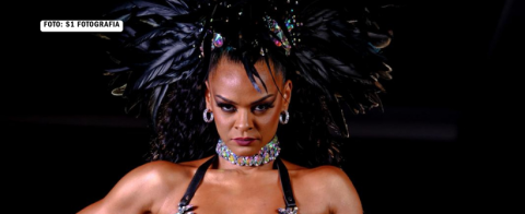 Noite, Sedução e Mistério: Anny Alves, Musa da Porto da Pedra, posa para ensaio fotográfico ousado inspirado no enredo da escola