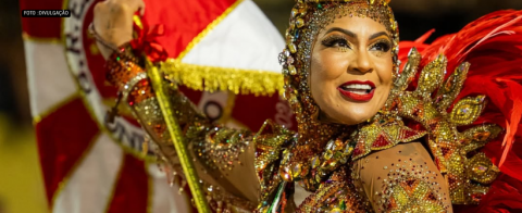 Porta-bandeira Rute Alves será homenageada pelo Bloco Mulheres Brilhantes 