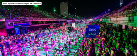 Público poderá emitir gratuitamente ingressos para os ensaios técnicos do Rio Carnaval a partir desta sexta-feira (23)  Os ensaios técnicos do Rio Carnaval 2026 vão começar e, para este ano, o público contará com uma grande novidade: os ingressos, que seguem gratuitos, agora deverão ser emitidos no aplicativo oficial do Rio Carnaval. A iniciativa vale para os dois finais de semana onde as agremiações do Grupo Especial farão o aquecimento da Sapucaí, nos dias 30 e 31 de janeiro, 1º, 6, 7 e 8 de fevereiro.  A