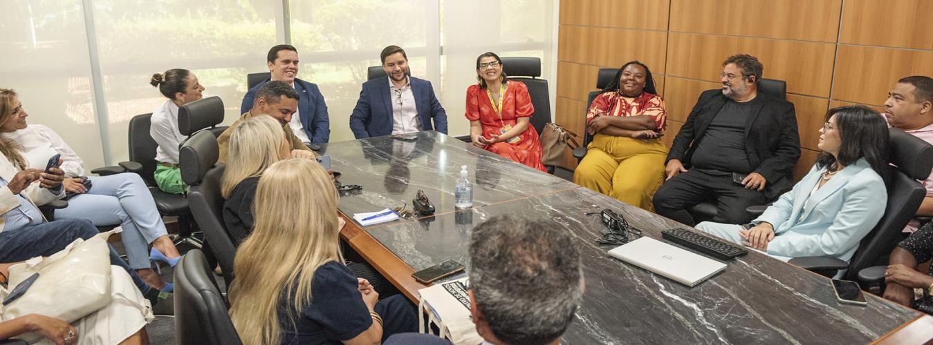 SERGB recebe vice-governador, secretária de Cultura e comitiva de prefeitos em Brasília