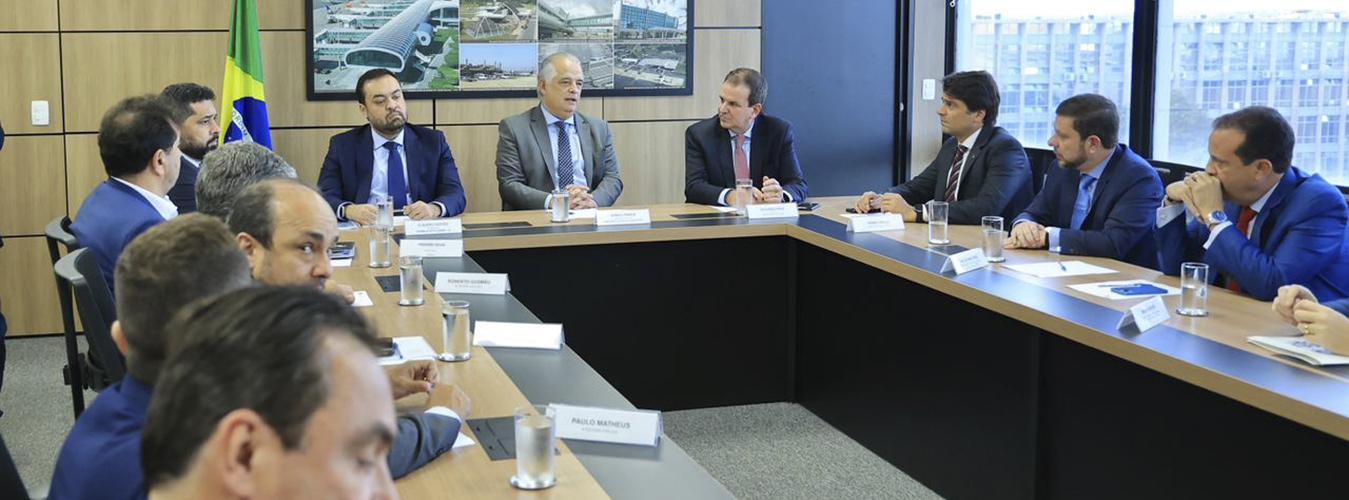 Secretário André Moura acompanhou governador Cláudio Castro em reunião ministerial