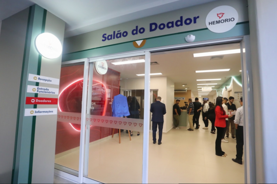 Governador Cláudio Castro inaugura novo Salão do Doador do Hemorio_files
