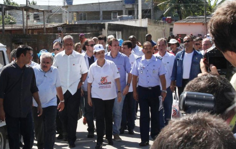 Presidente Dilma e governador Luiz Fernando Pezão visitam residências da Zona Oeste no Dia Nacional de Mobilização Zika Zero