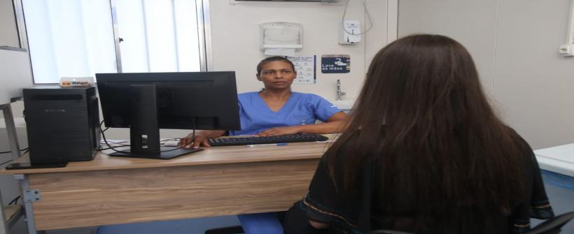 Mapeamento da Secretaria de Estado de Saúde do Rio de Janeiro mostra aumento expressivo dos atendimentos de 2023 a 2025, com predominância entre mulheres de 20 a 29 anos