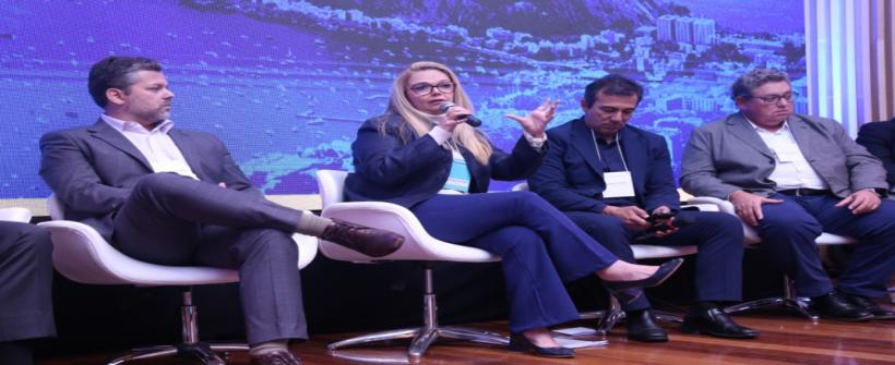 Secretária de Estado de Saúde apresenta inovações tecnológicas durante evento Tech Gov Forum RJ