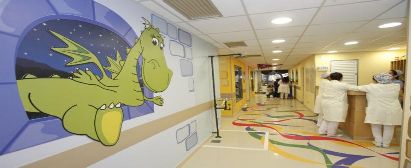 Hospital Estadual da Criança completa 10 anos e realiza simpósio sobre saúde pública