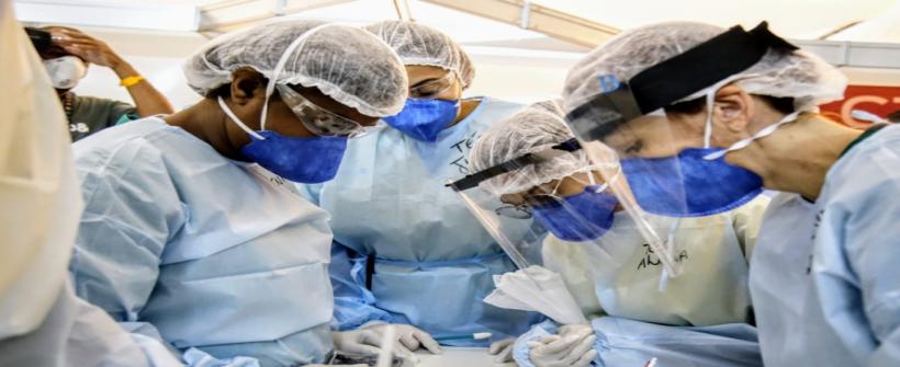 A SES-RJ compartilha vídeos para adequar os protocolos e práticas médicas à situação atual de enfrentamento da pandemia da COVID-19