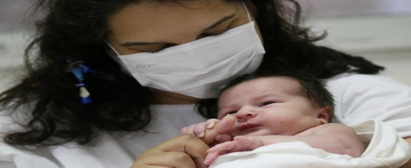 Dengue na gravidez: mãe dá à luz a bebê saudável após atendimento no Instituto Estadual de Infectologia São Sebastião