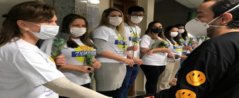 Doação de Órgãos: paciente que recebeu transplante de coração faz homenagem a profissionais do PET
