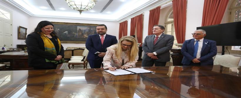 Novo termo assinado entre SES-RJ e OPAS/OMS tem como prioridade áreas estratégicas, como dengue, zika e chikungunya, hanseníase e infecções sexualmente transmissíveis