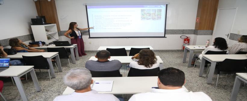 Programa estadual reforça atuação dos municípios após identificar irregularidades em produtos como leite UHT, queijo e sorvetes, entre outros