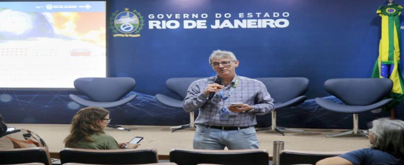  Oficina reuniu especialistas para debater políticas voltadas para o SUS devido à elevação da temperatura  