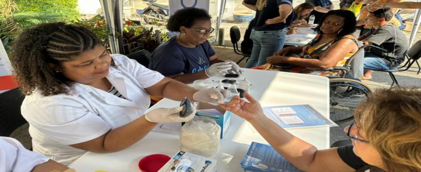Instituto Estadual do Diabetes faz mutirão de prevenção à doença, com mais de 300 atendimentos à população  