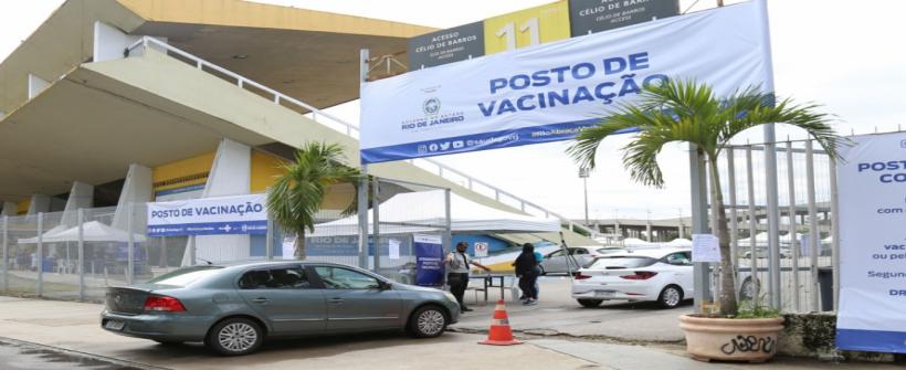 Mais de 3 mil pessoas com autismo, síndrome de Down e paralisia cerebral já estão cadastradas para receber a vacina contra Covid-19 em posto drive-thru da Secretaria de Estado de Saúde