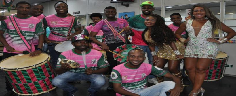 Mangueira emociona o Hemorio em dia de campanha